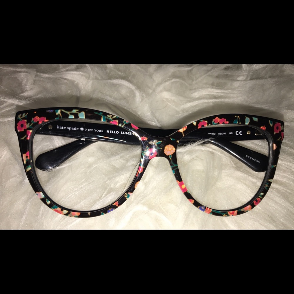Kate spade frame glasses (Daesha)